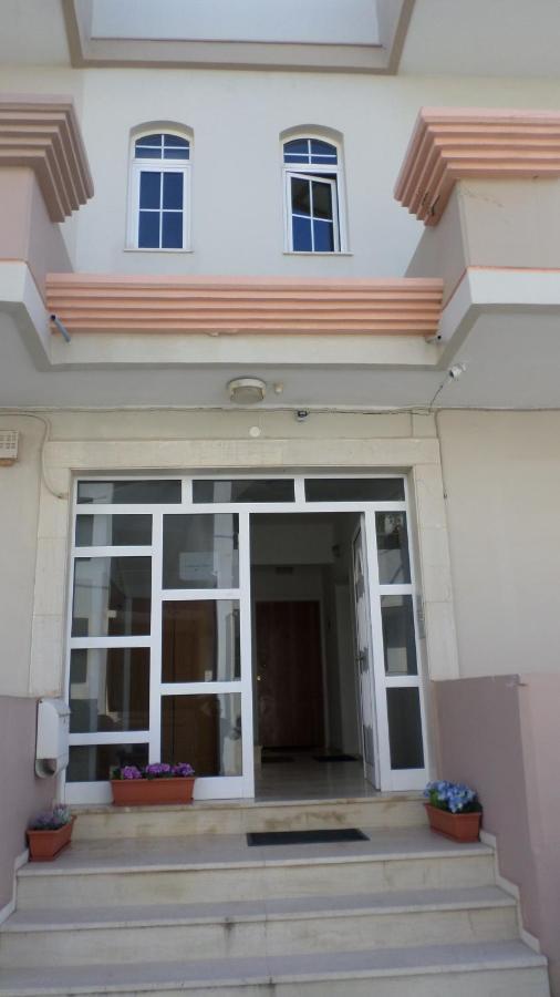 Top Holidays Apartments Ханя Екстериор снимка
